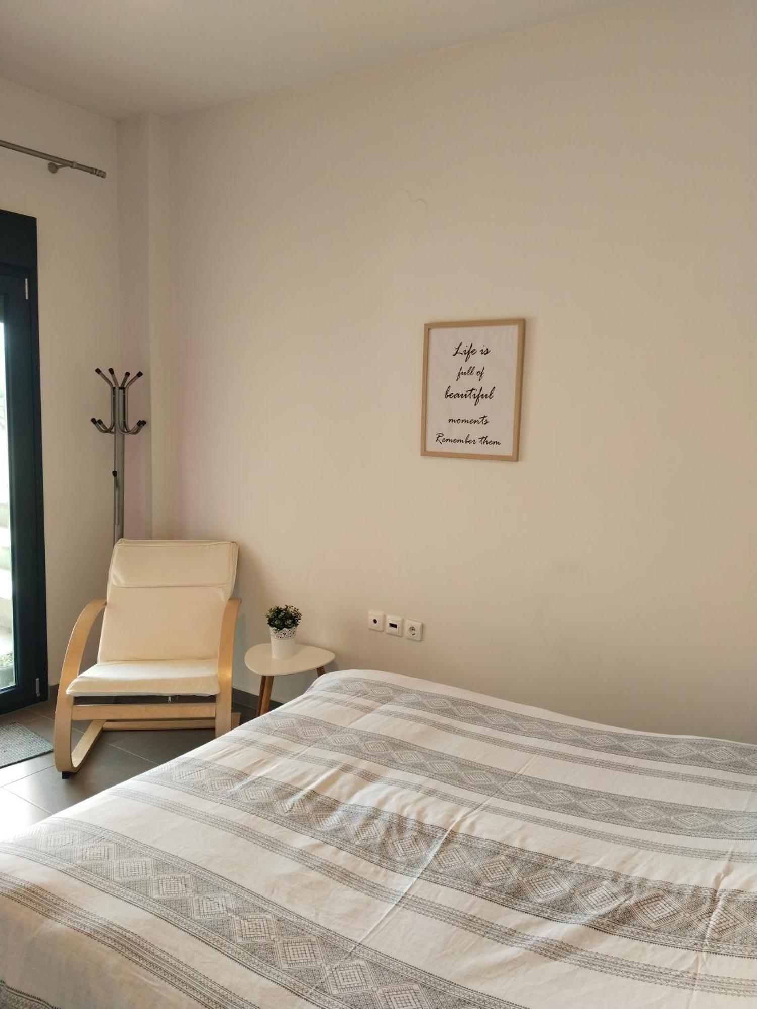 Green Guesthouse โคโมทินี ภายนอก รูปภาพ